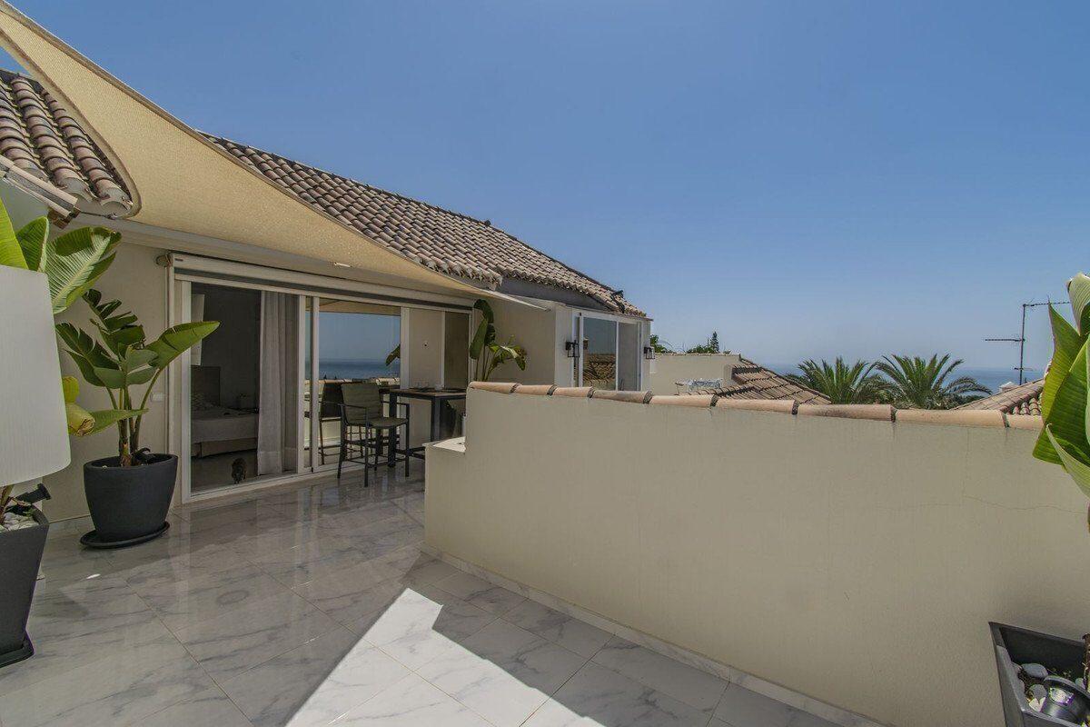 Penthouse duplex de 3 dormitoare în Nagueles, Marbella 10