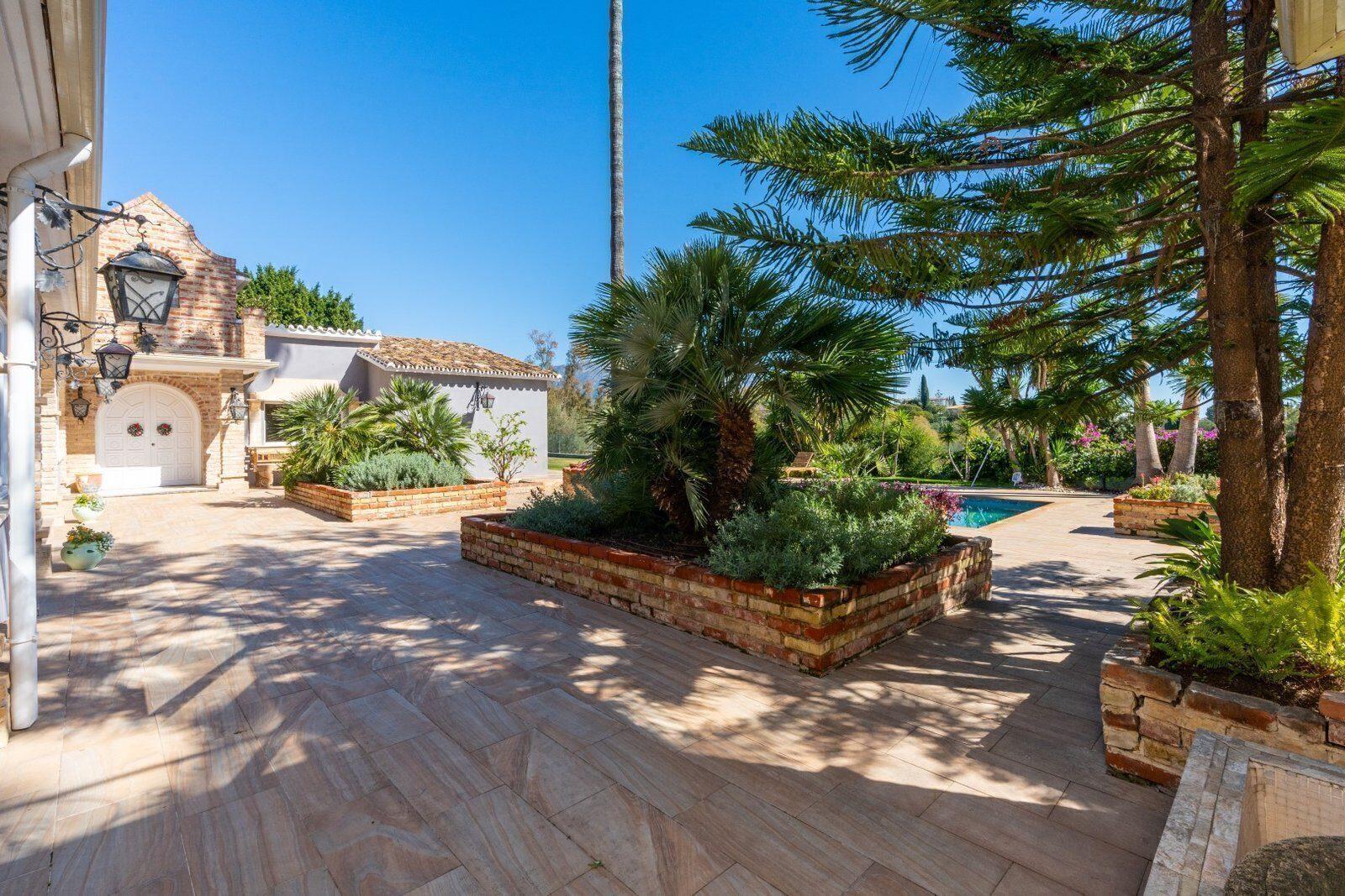 Vilă mediteraneană cu 5 dormitoare în Benahavís 23