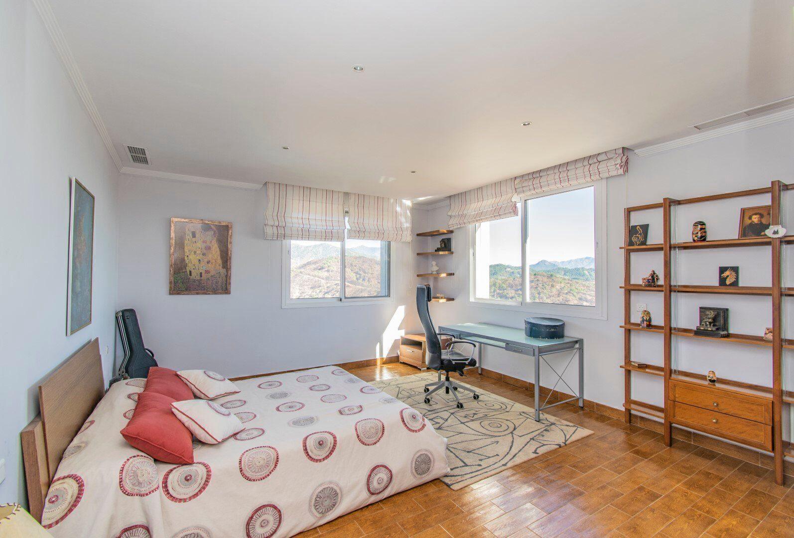 Vilă cu 7 dormitoare în Estepona 11