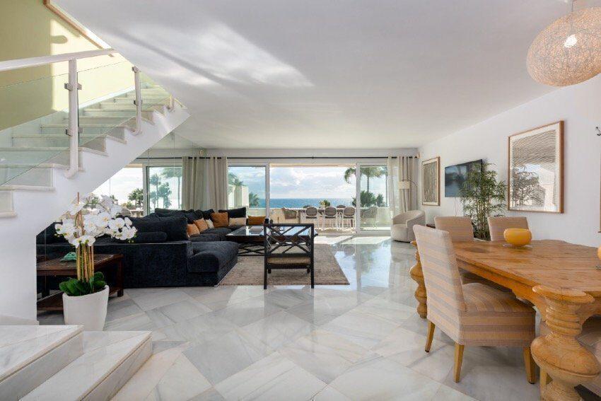 Penthouse duplex cu 3 dormitoare în Puerto Banus, Marbella 16