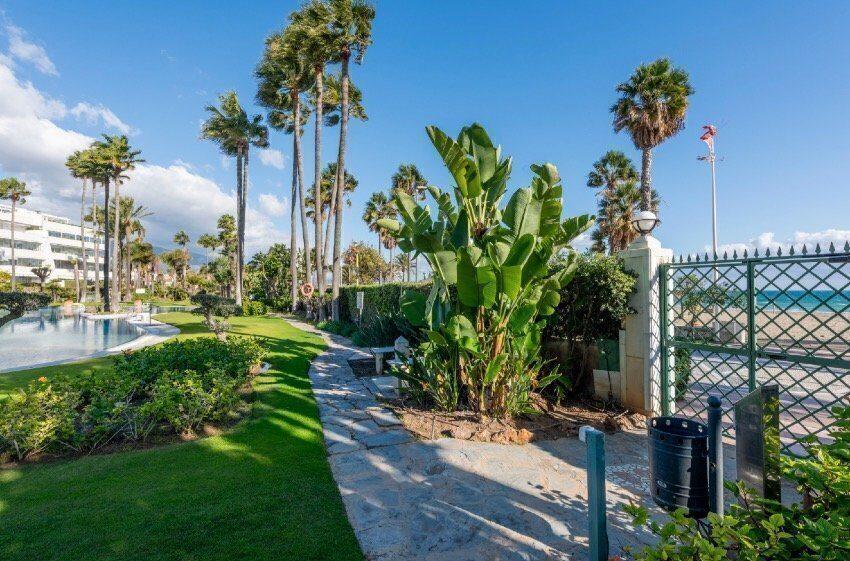 Penthouse duplex cu 3 dormitoare în Puerto Banus, Marbella 25
