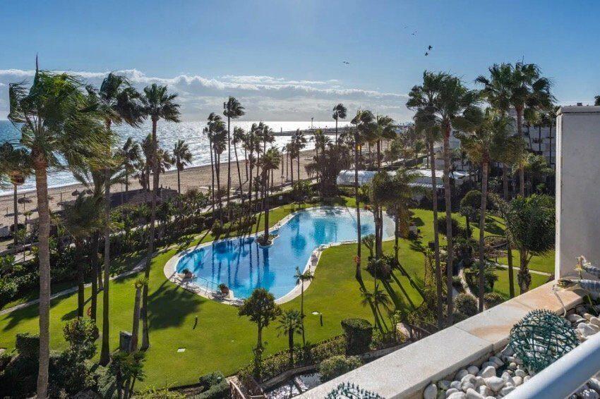 Penthouse duplex cu 3 dormitoare în Puerto Banus, Marbella 26