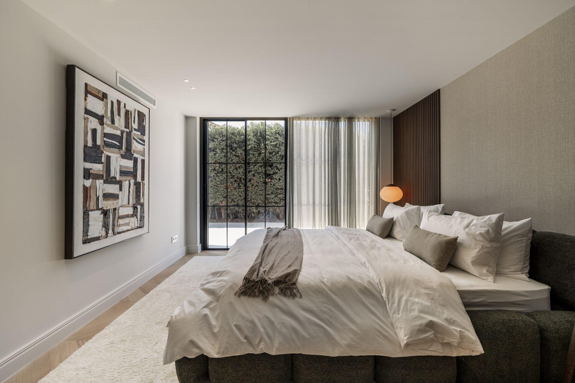 Vilă cu 5 dormitoare recent renovată în Nueva Andalucia 38