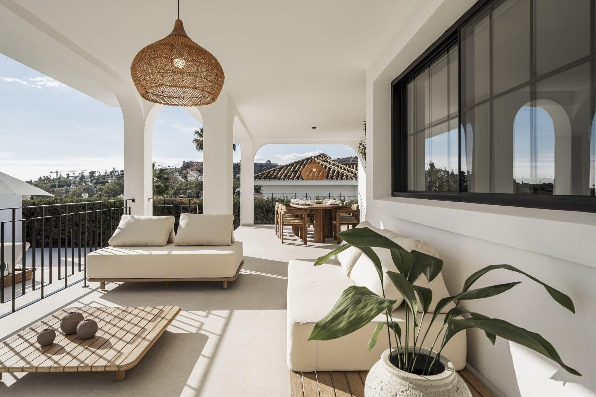 Vilă cu 5 dormitoare recent renovată în Nueva Andalucia 42
