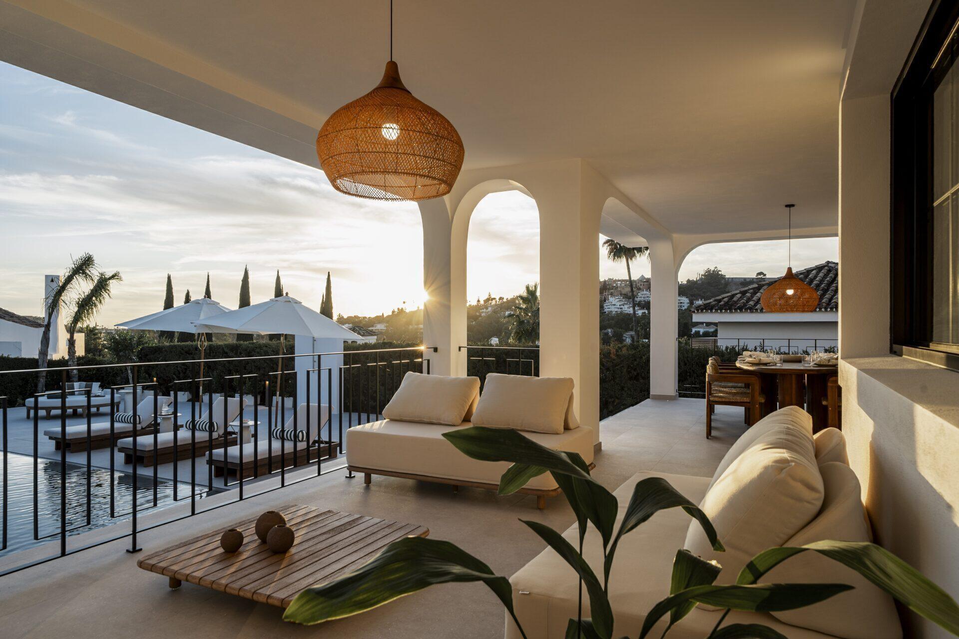 Vilă cu 5 dormitoare recent renovată în Nueva Andalucia 43