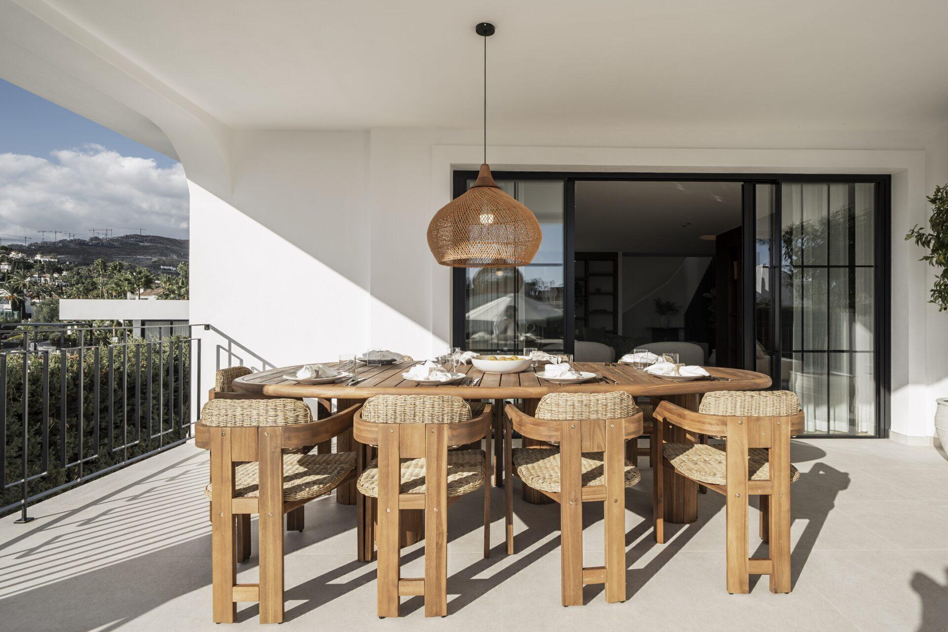 Vilă cu 5 dormitoare recent renovată în Nueva Andalucia 44