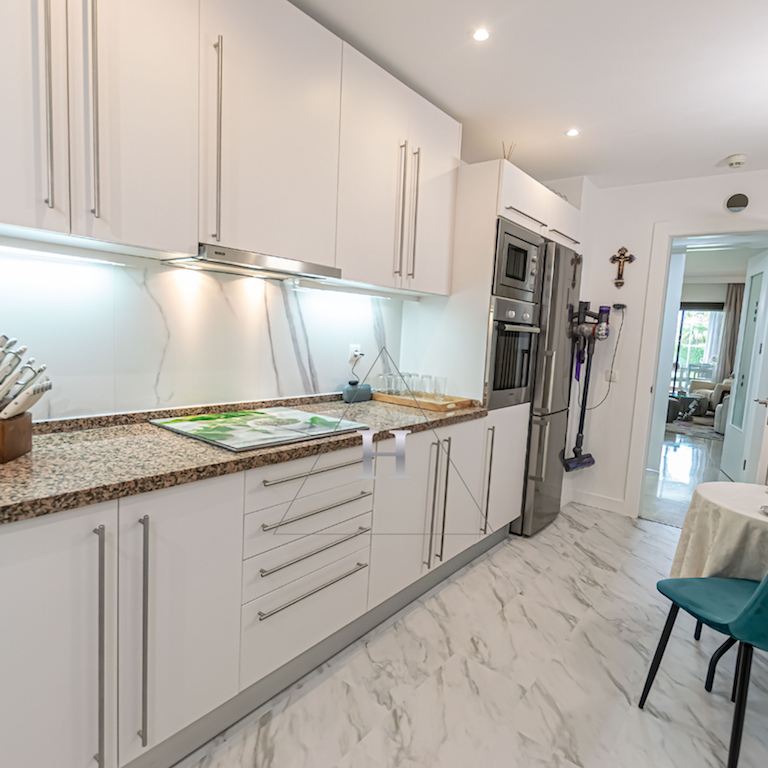Apartament spațios cu 2 dormitoare în Selwo, Estepona 8
