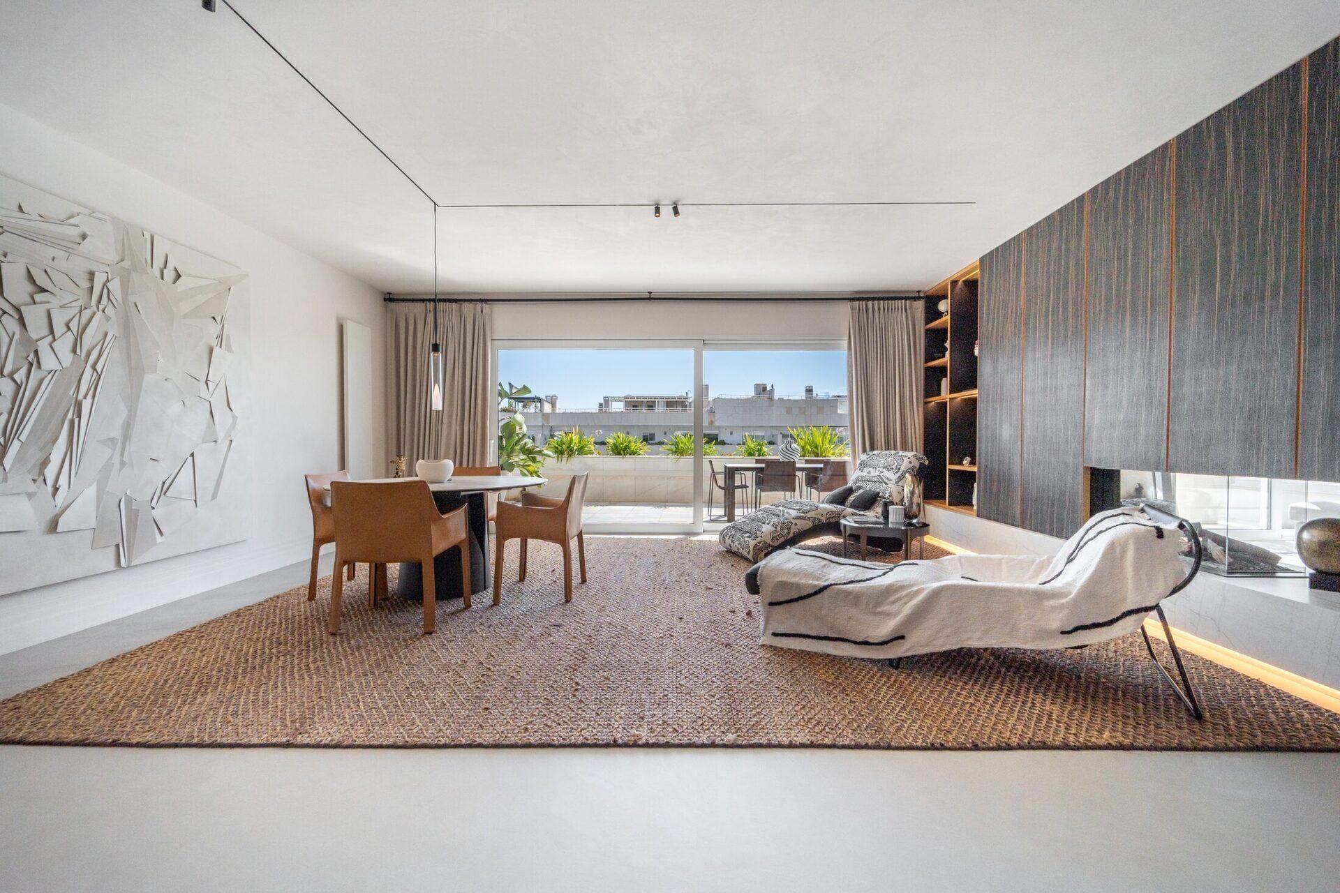 Magnific penthouse duplex cu 4 dormitoare și vedere la mare în Puerto Banús 7