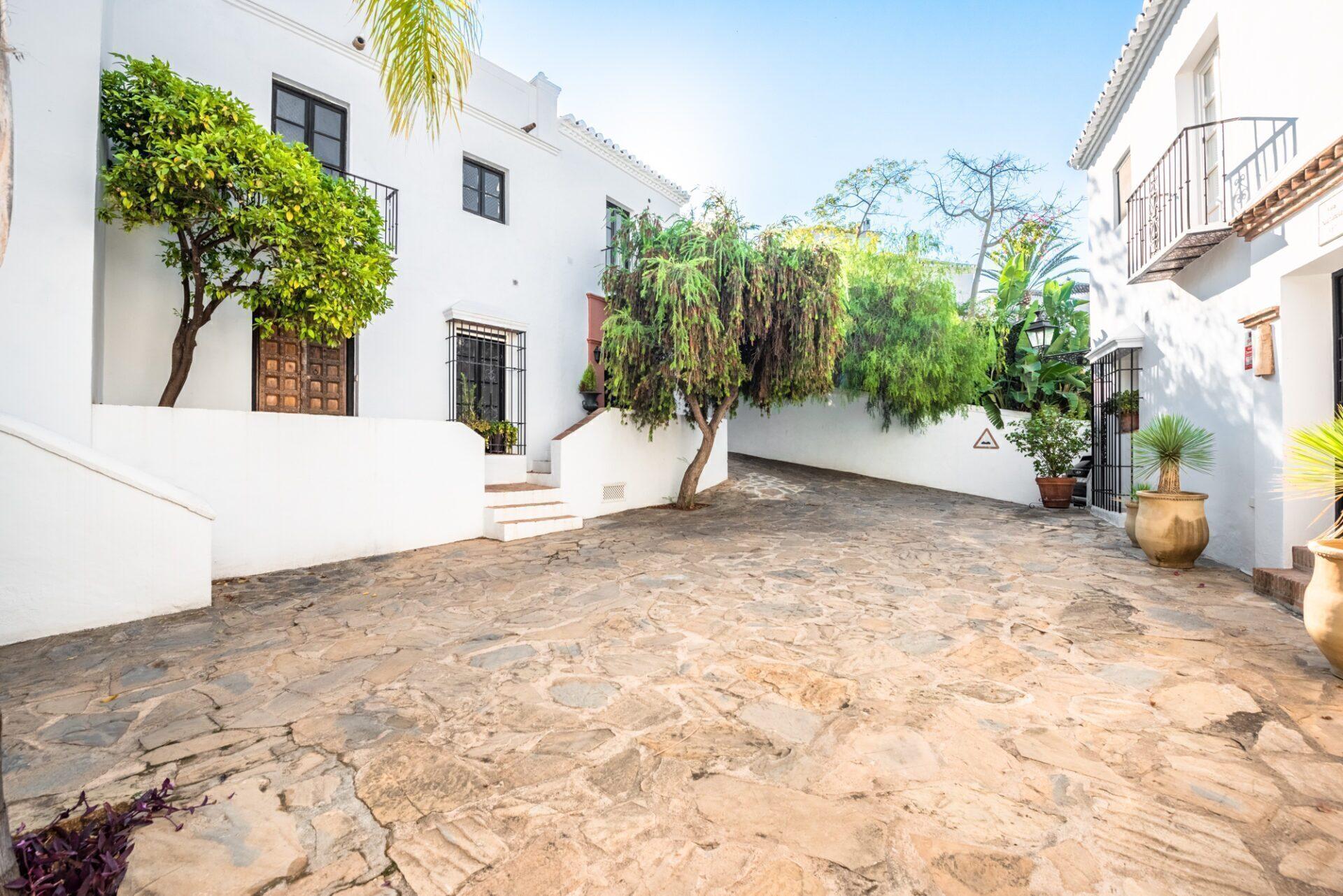 Townhouse de 1 dormitor în Las Lomas de Marbella Club 9