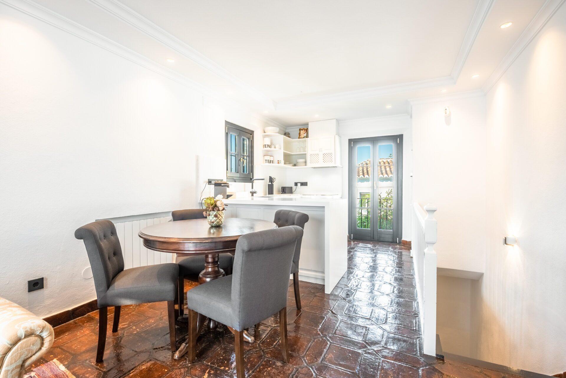 Townhouse de 1 dormitor în Las Lomas de Marbella Club 5