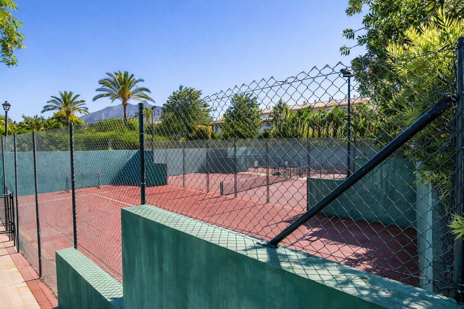 Apartament cu 2 dormitoare în Nueva Andalucia 20