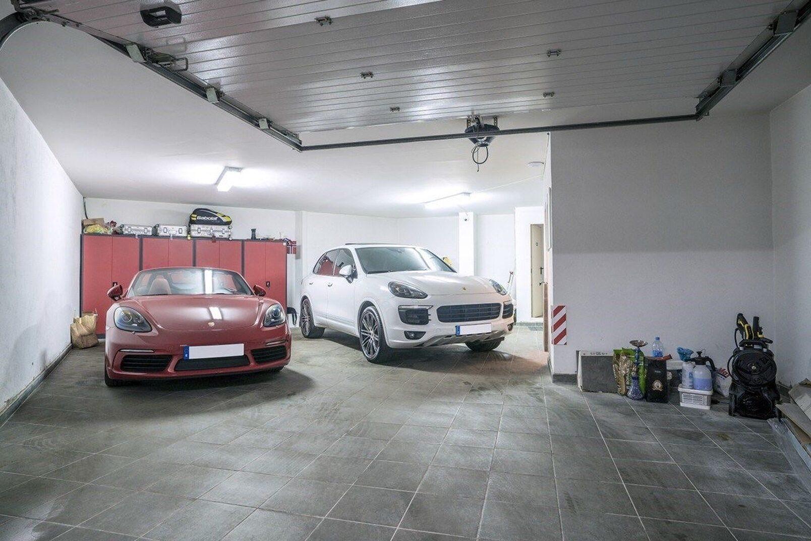 Vilă cu 4 dormitoare în Jardines de las Lomas 6