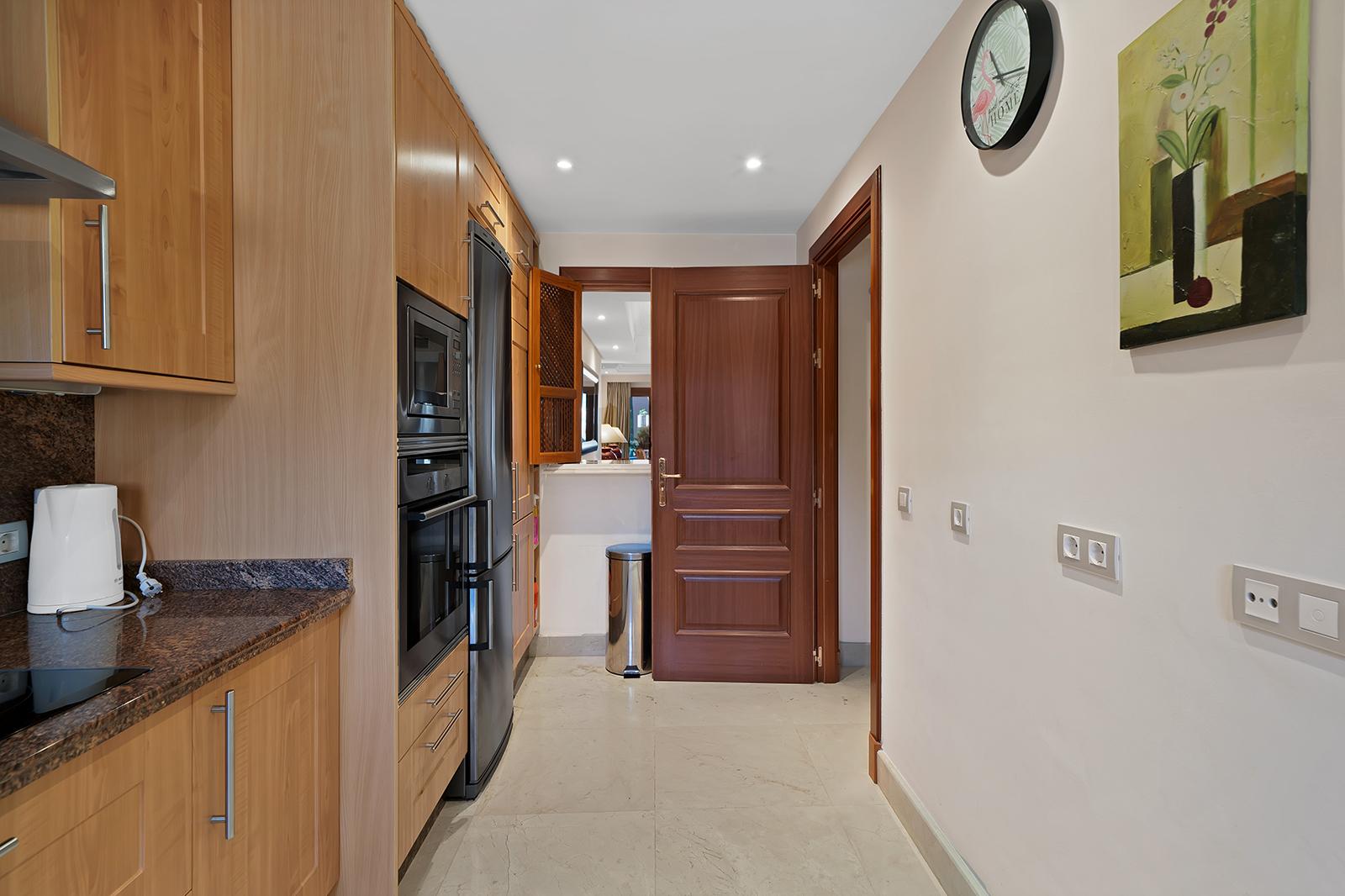 Apartament 2 dormitoare pe malul mării în Mar Azul, Estepona 5