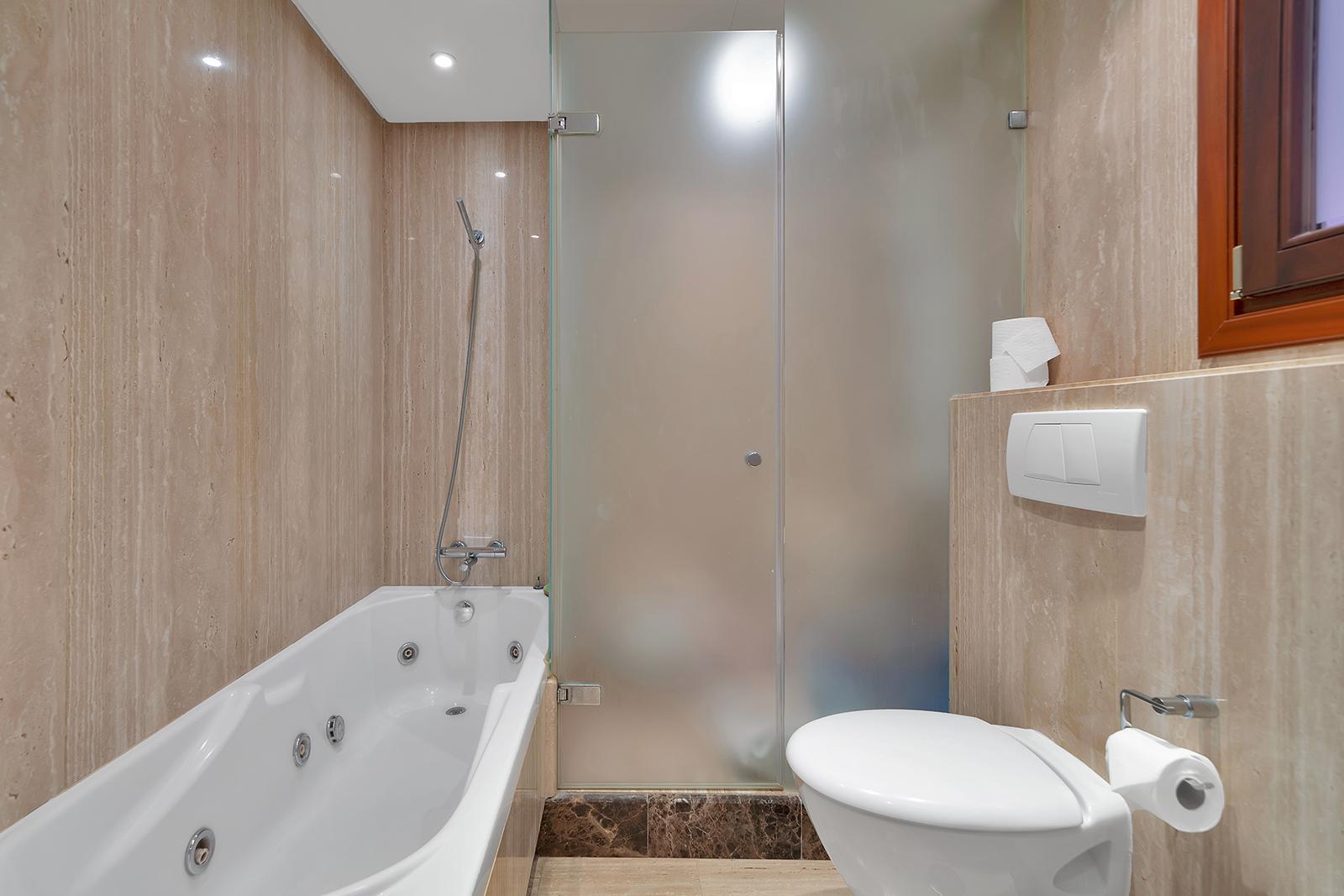 Apartament 2 dormitoare pe malul mării în Mar Azul, Estepona 12