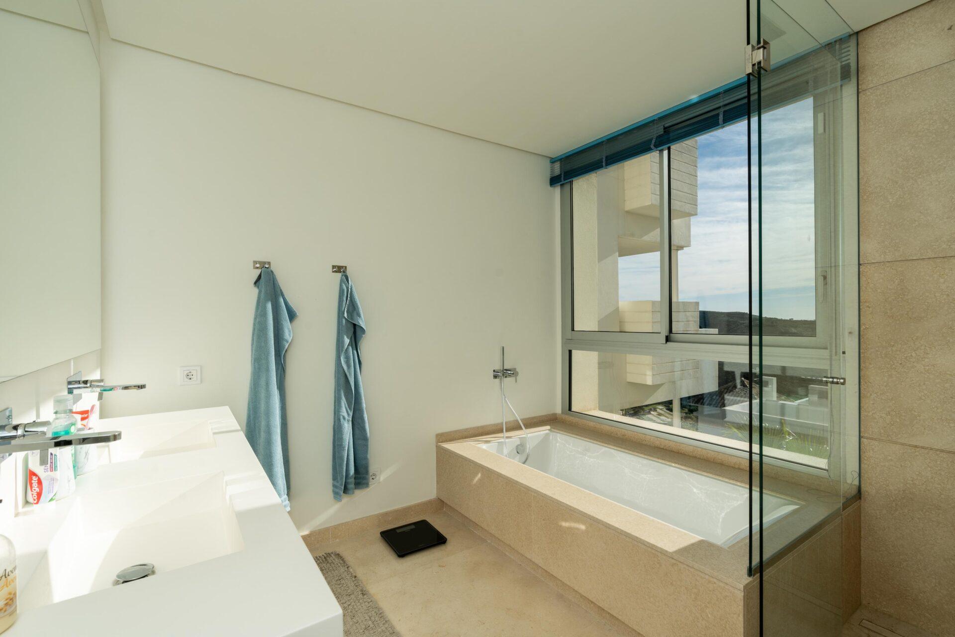 Apartament cu 3 dormitoare în Marbella Club Hills 10