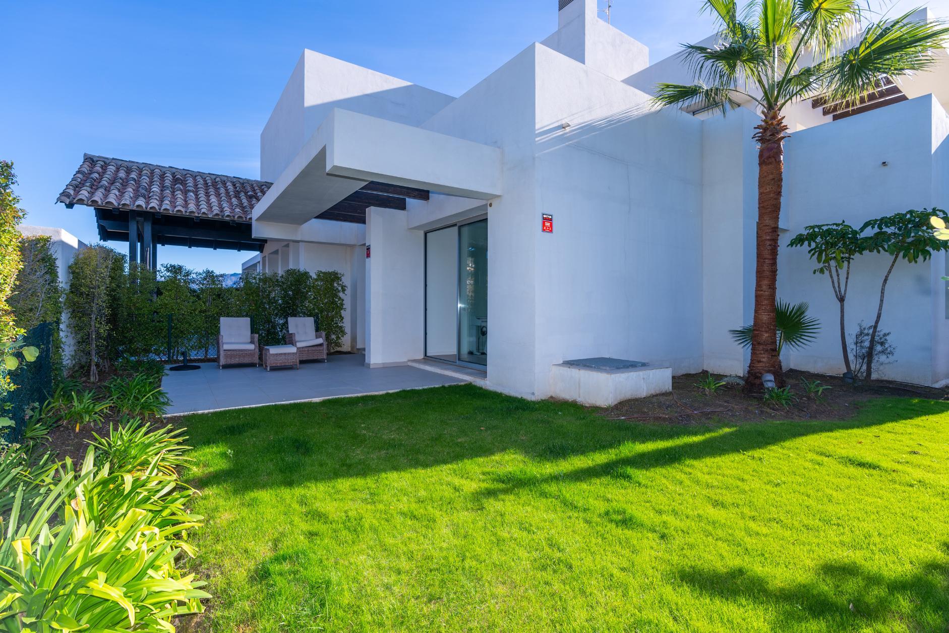 Apartament cu 3 dormitoare în Marbella Club Hills 16