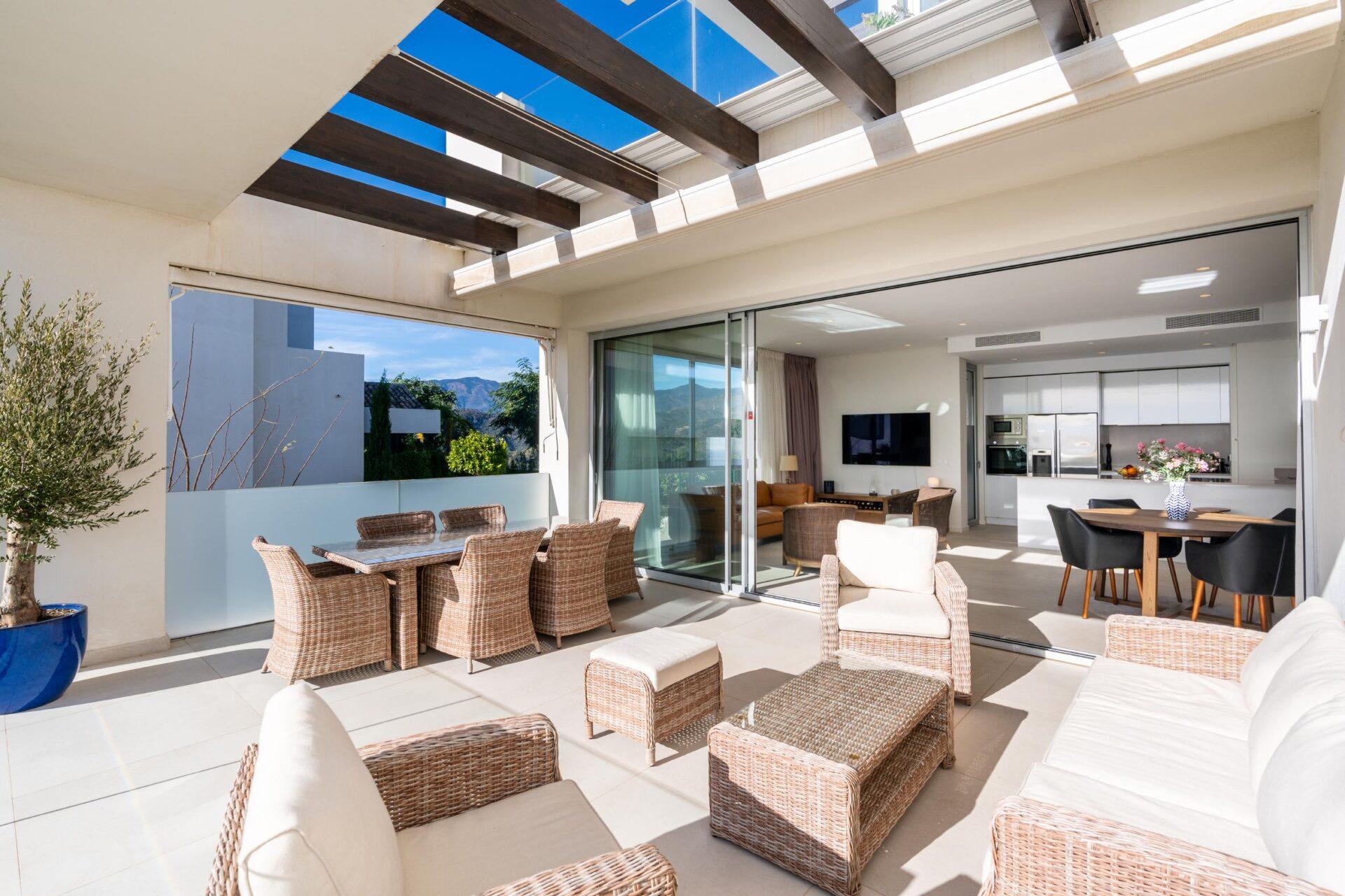 Apartament cu 3 dormitoare în Marbella Club Hills 25