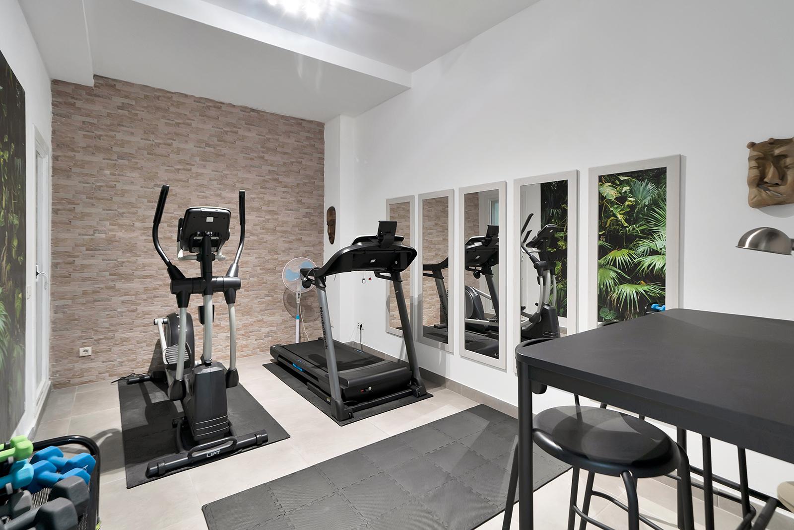 Townhouse cu 4 dormitoare în El Casar, Benahavis 9
