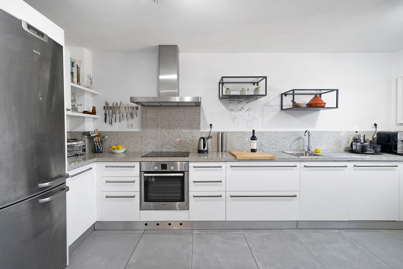 Townhouse cu 4 dormitoare în El Casar, Benahavis 14