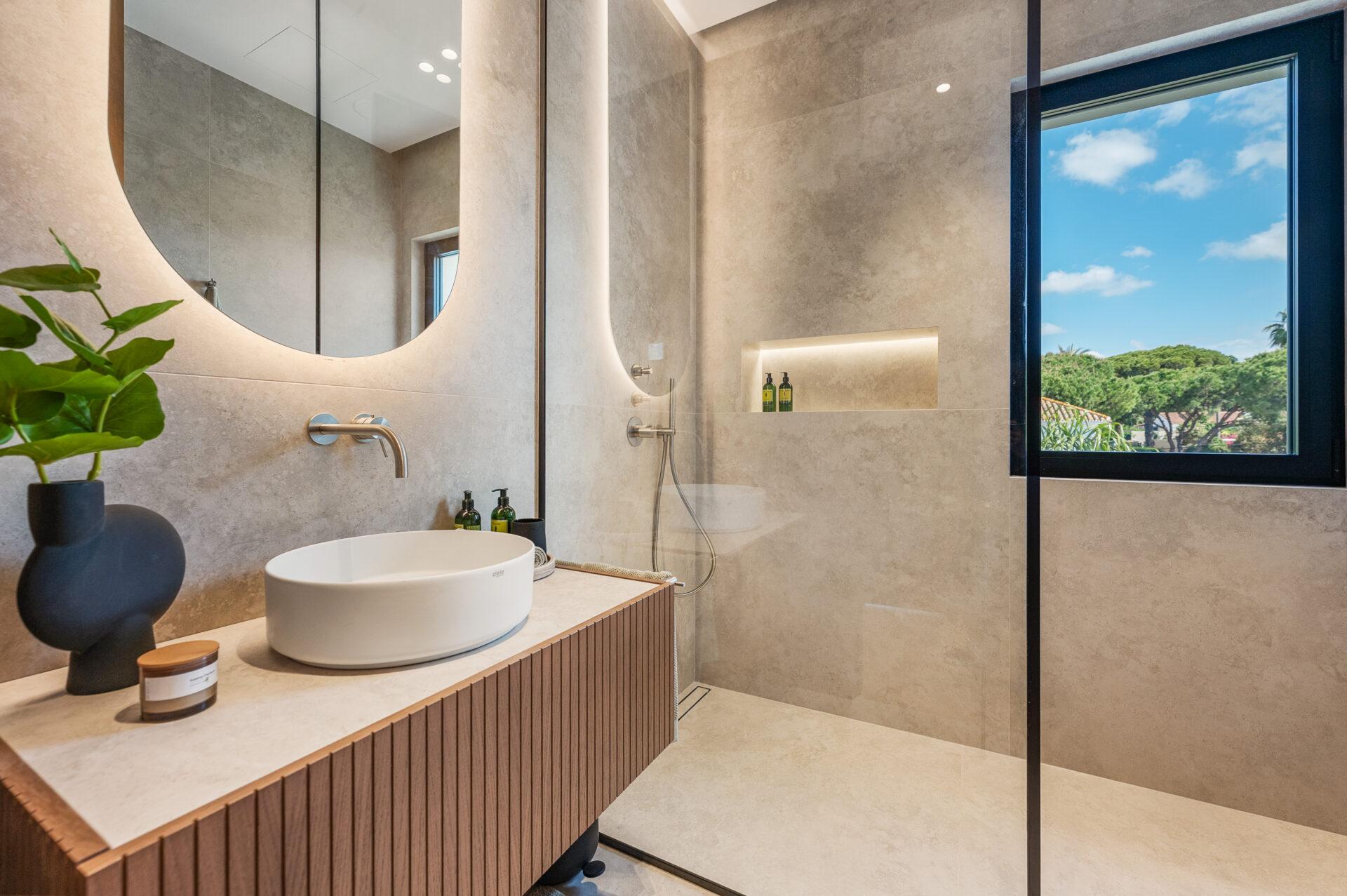 Vilă de lux 6 dormitoare în Marbesa 11