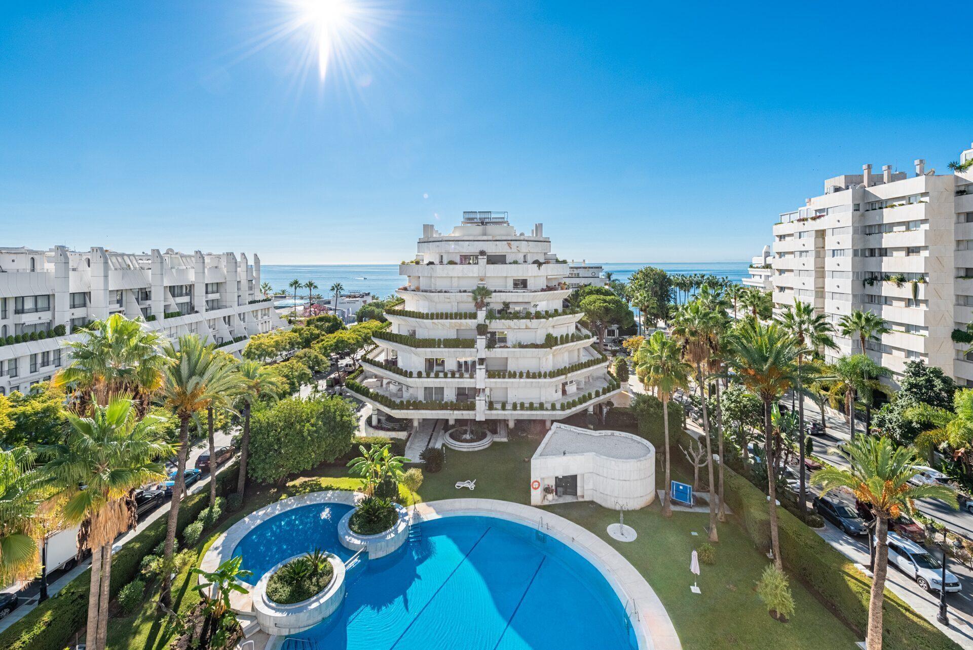 Apartament cu 4 dormitoare aproape de plaja în Marbella